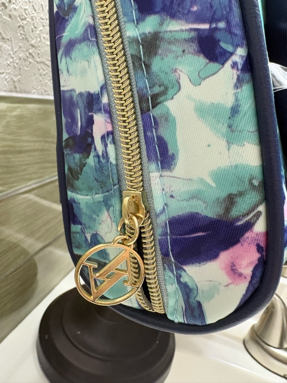 Adrienne Vittadini Blue Floral Cosmetic 3 Piece Bag Set - Picture 3 of 6
